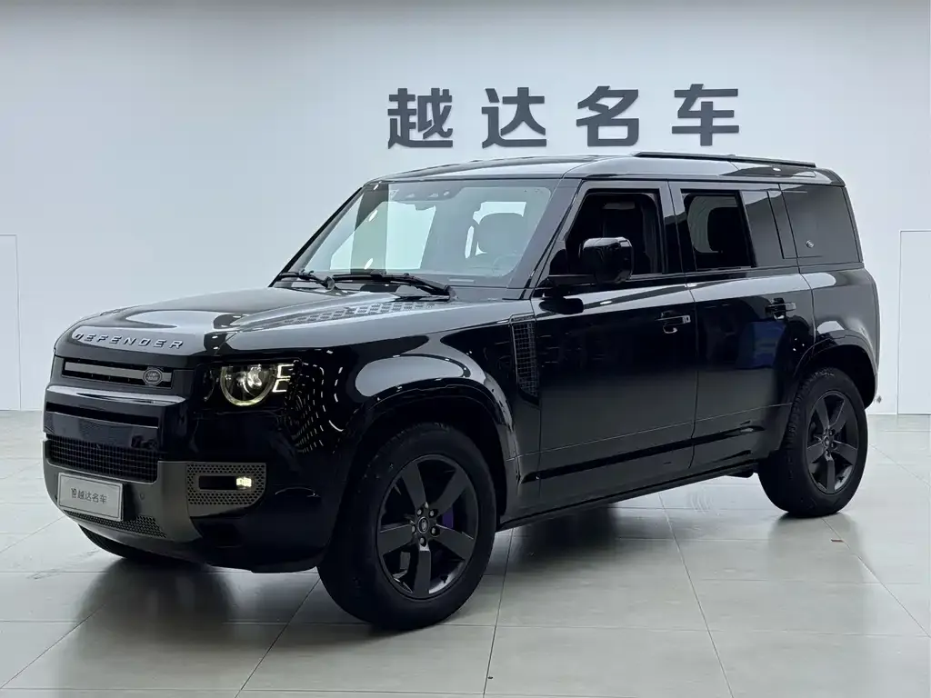 Land Rover Defender — фото 1