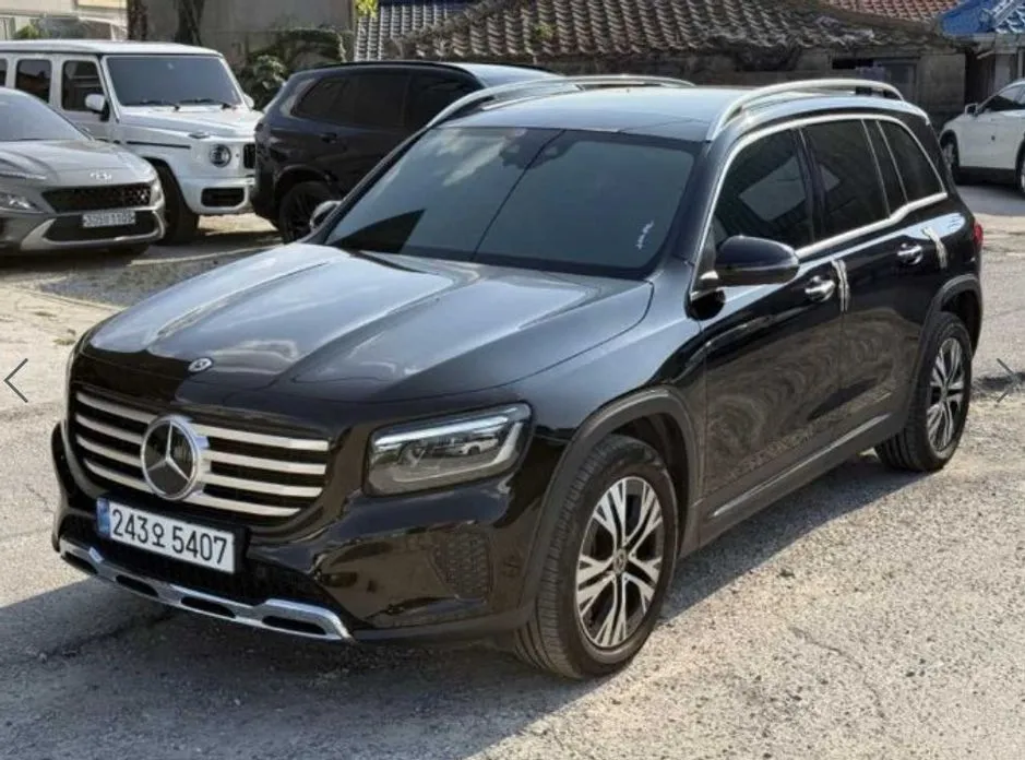 Mercedes-Benz GLB-Class — фото 1