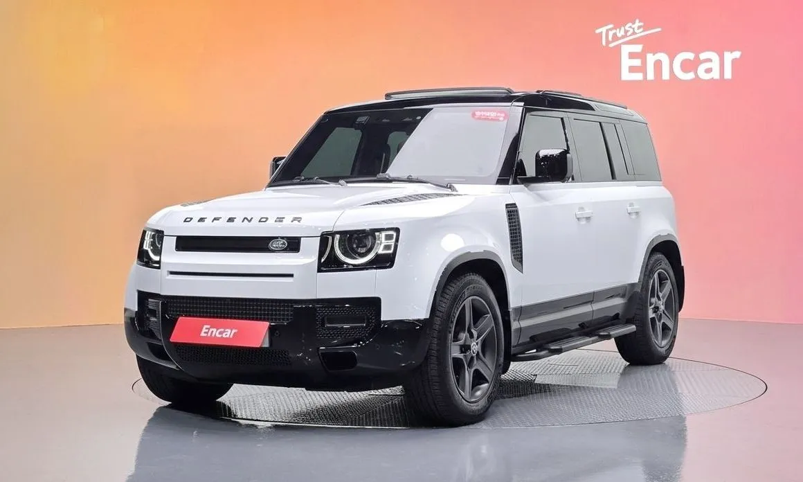 Land Rover Defender — фото 1