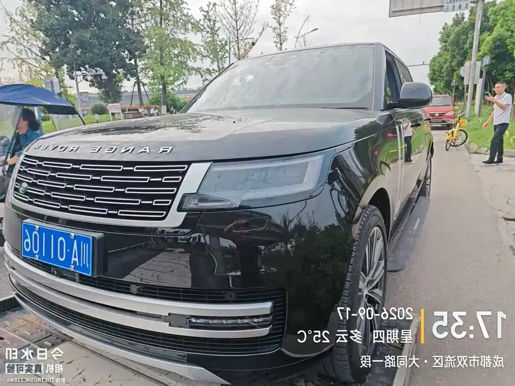 Land Rover Range Rover — фото 1