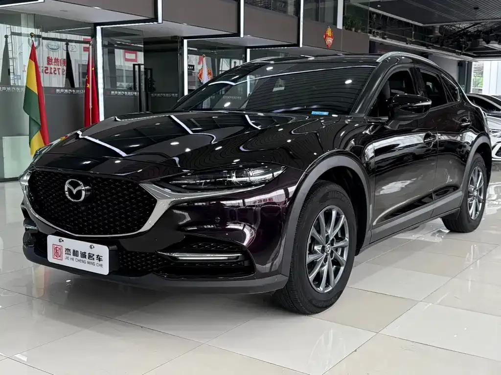 Mazda CX-4 — фото 1
