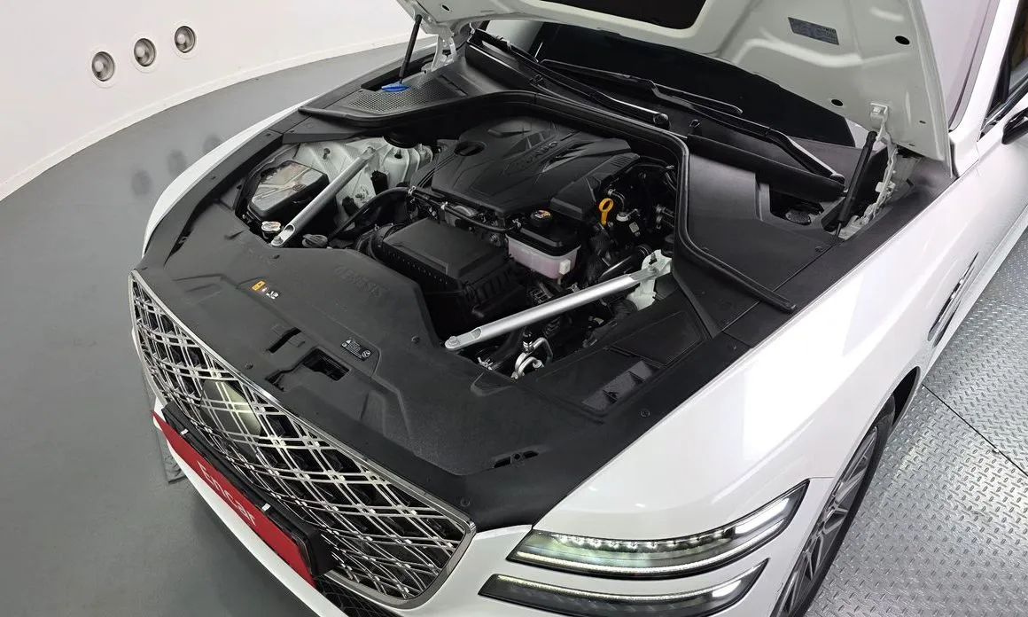 Genesis G80 — фото 10