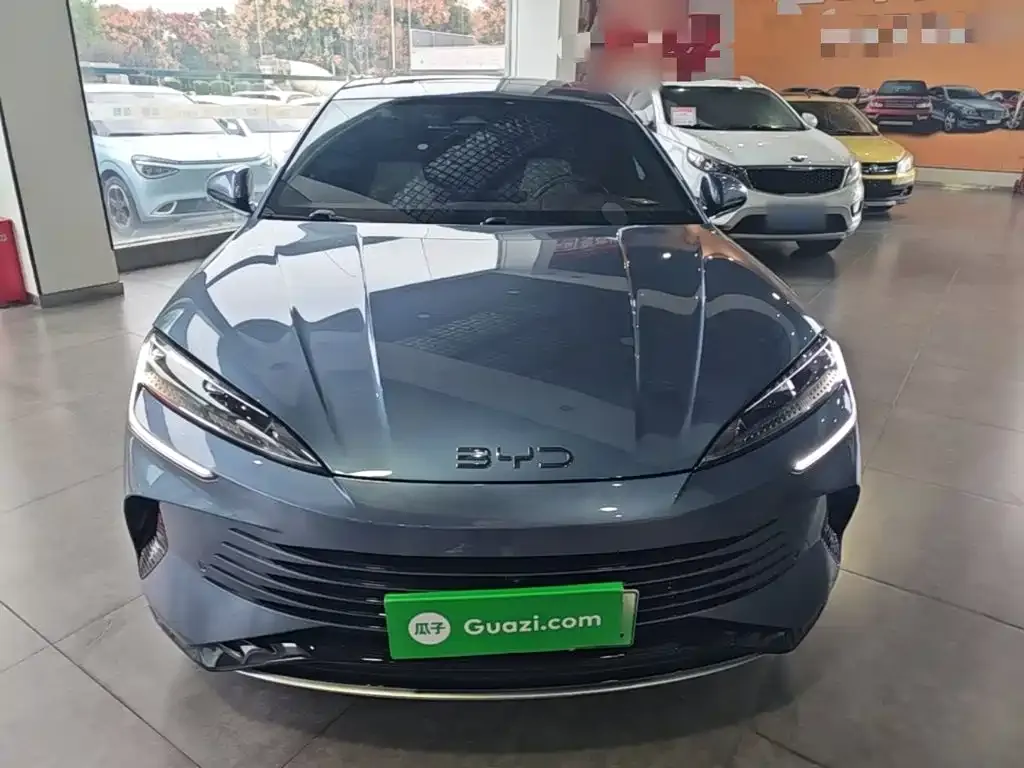 BYD Seal — фото 10
