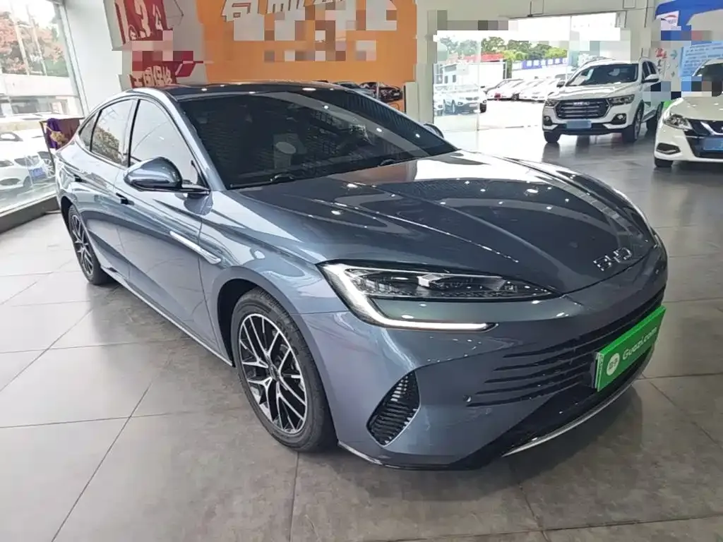 BYD Seal — фото 8