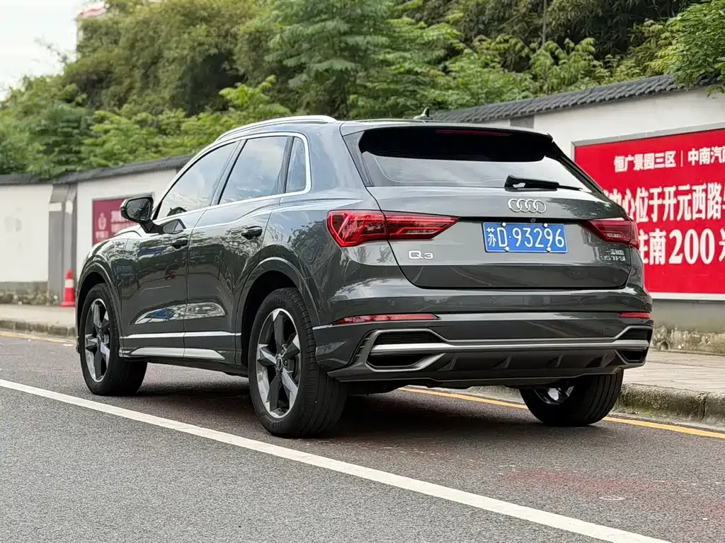 Audi Q3 — фото 4