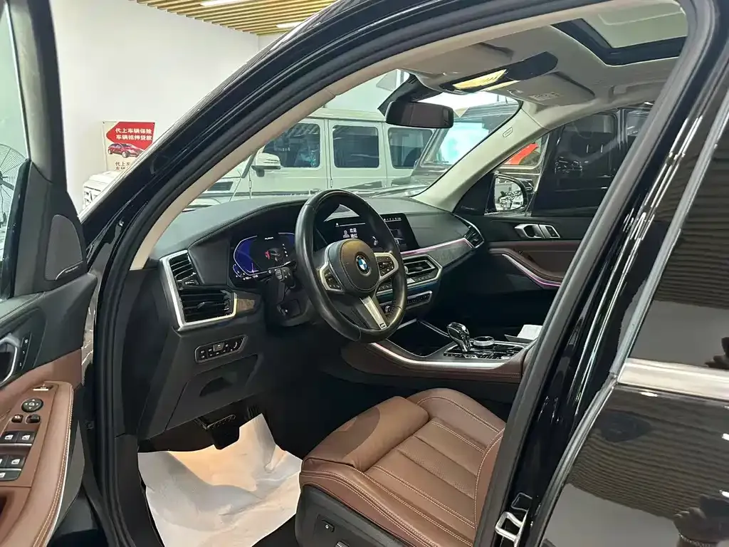 BMW X5 (Import) — фото 10