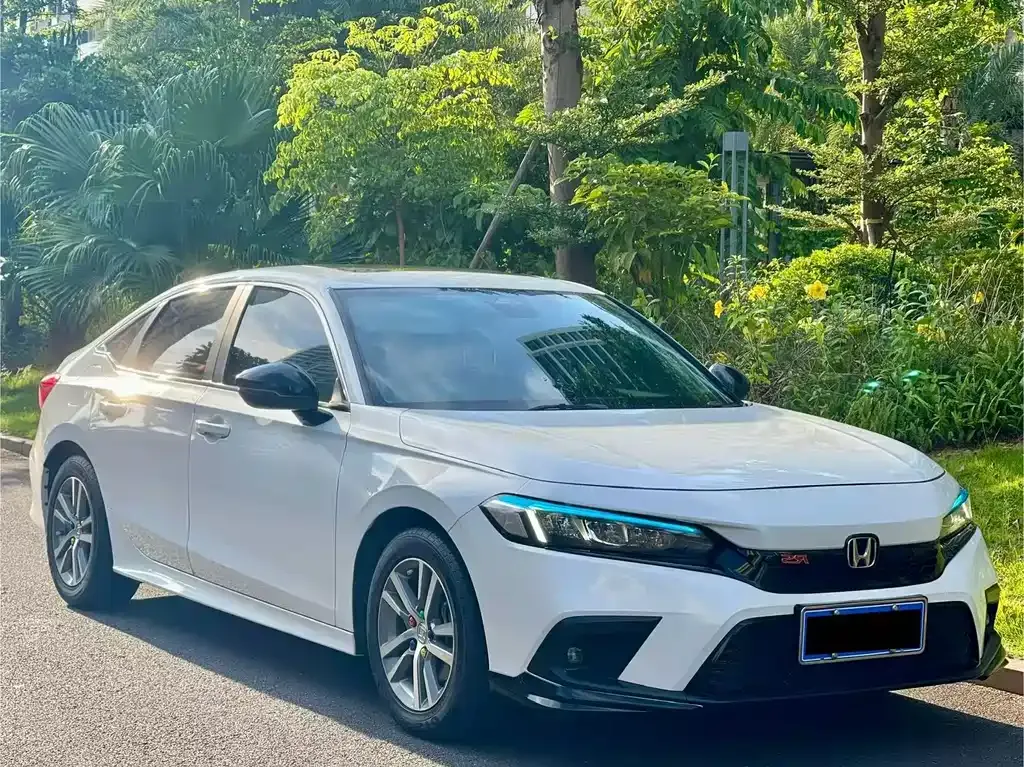 Honda Civic — фото 10