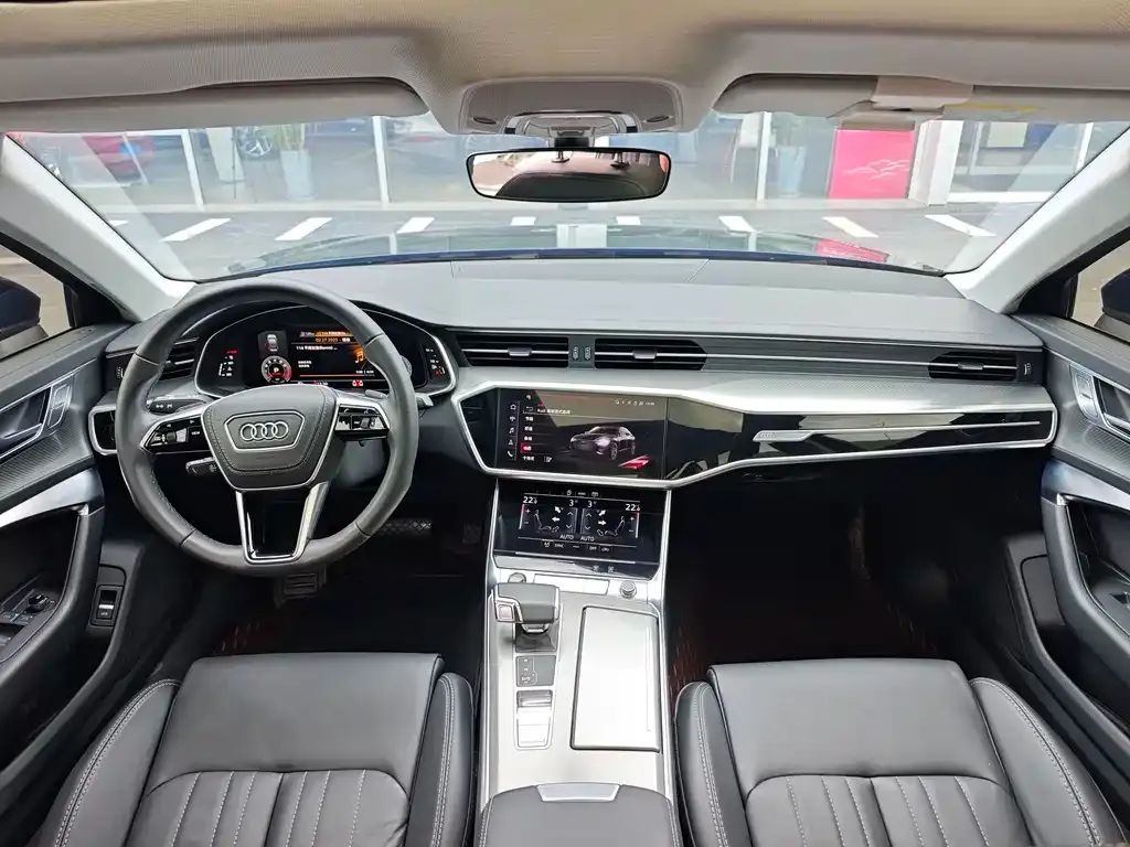 Audi A6L — фото 2