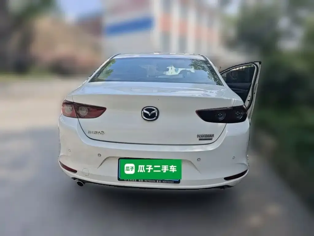Mazda 3 Axela — фото 2