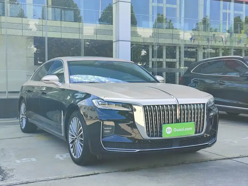 Hongqi H9 — фото 8