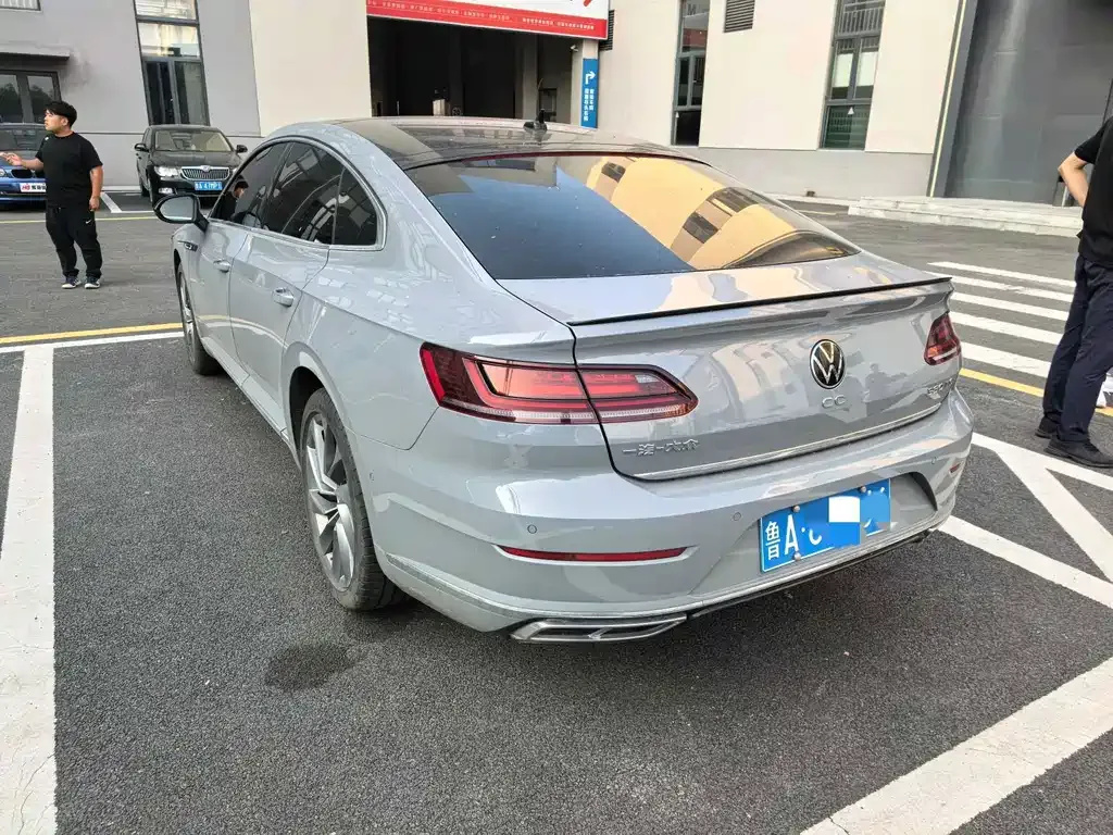 Volkswagen CC — фото 3