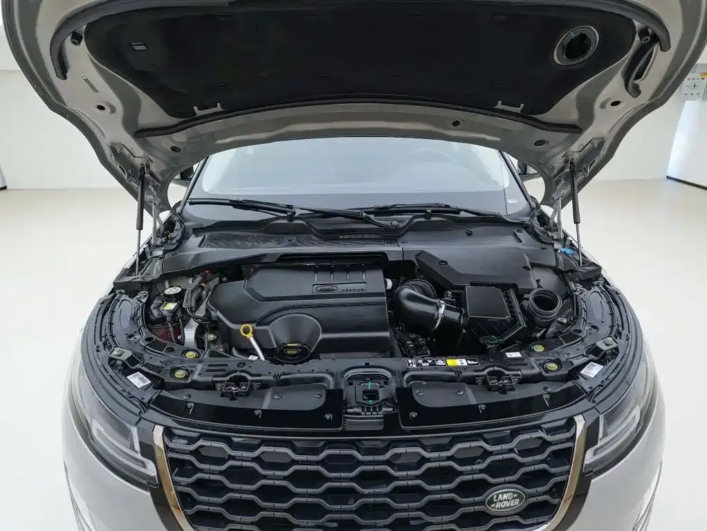 Land Rover Evoque — фото 10