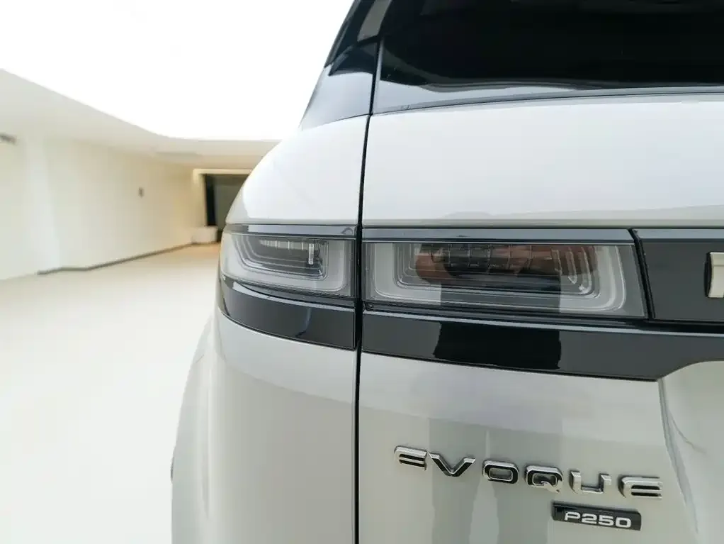 Land Rover Evoque — фото 2