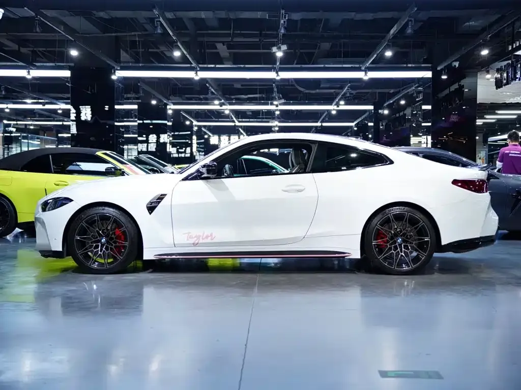 BMW M4 — фото 7
