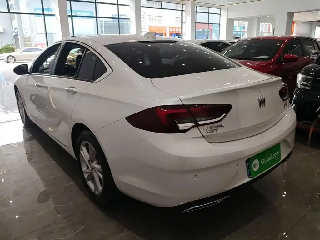 Buick Regal — фото 5