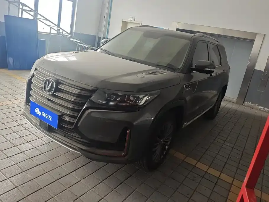 Changan CS95 — фото 1