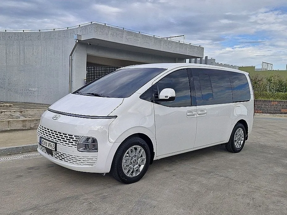 Hyundai Staria — фото 7