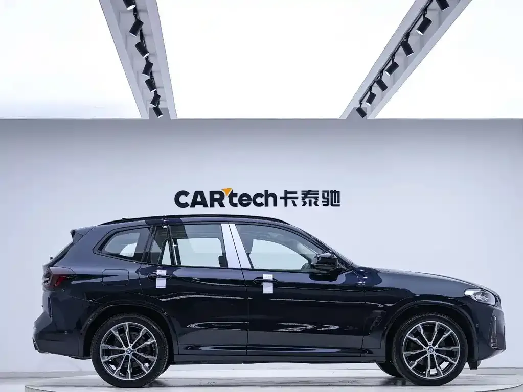 BMW X3 — фото 10