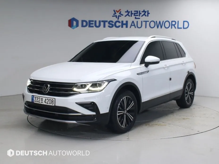Volkswagen Tiguan — фото 1