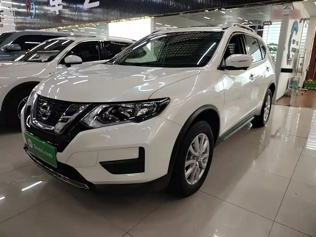 Nissan X-Trail — фото 6