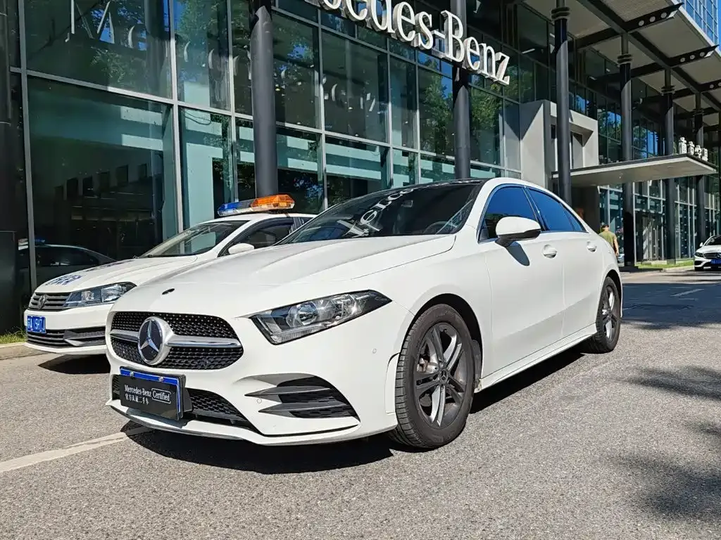 Mercedes-Benz A-Class — фото 1