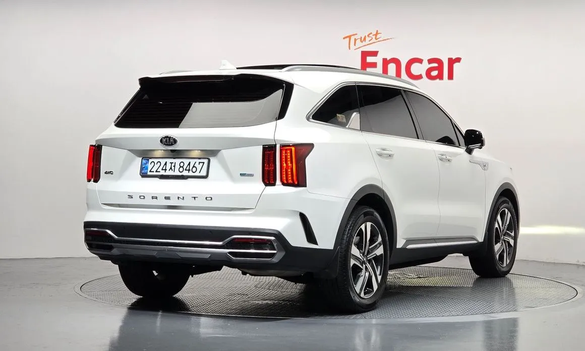 Kia Sorento — фото 5