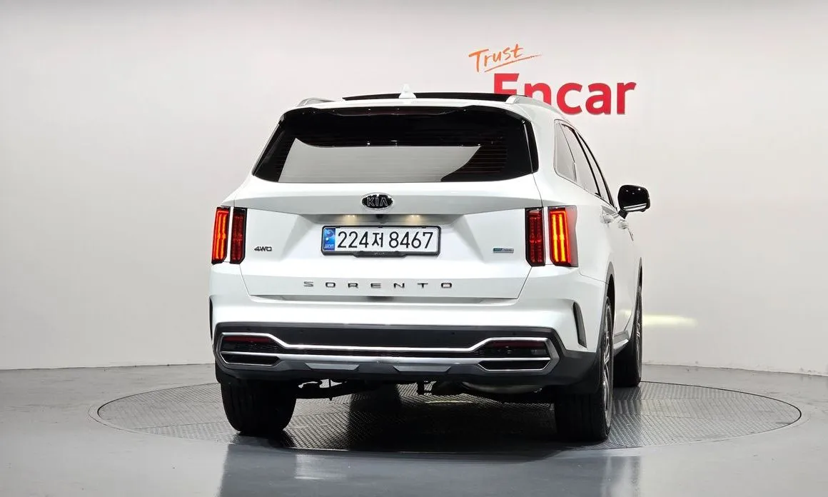 Kia Sorento — фото 4