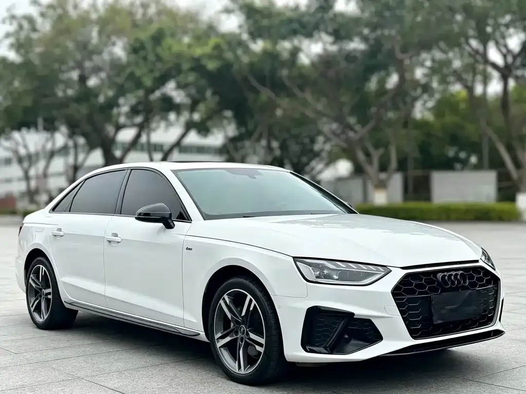 Audi A4L — фото 4