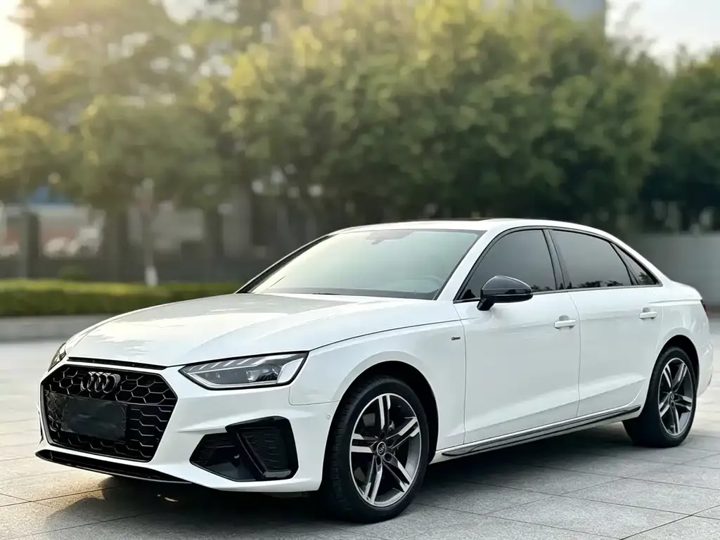 Audi A4L — фото 6