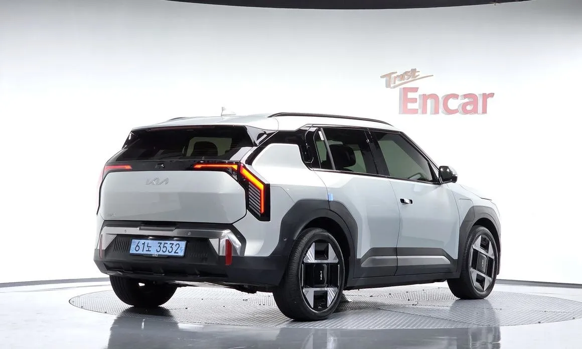 Kia EV3 — фото 5