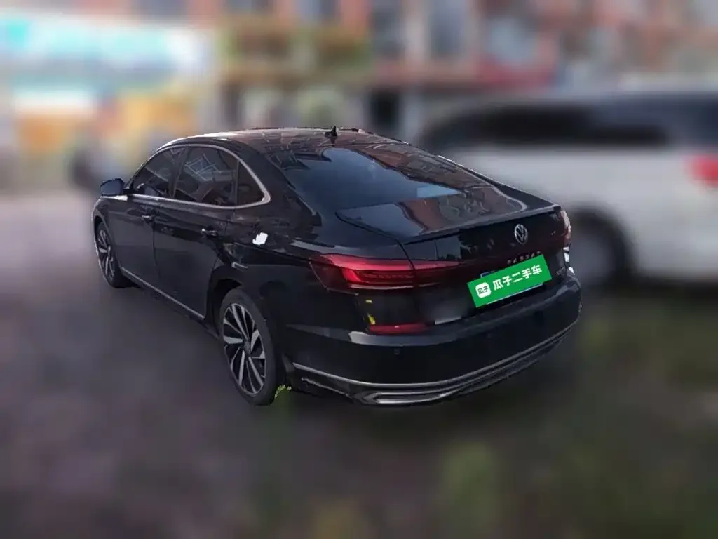 Volkswagen Passat — фото 5