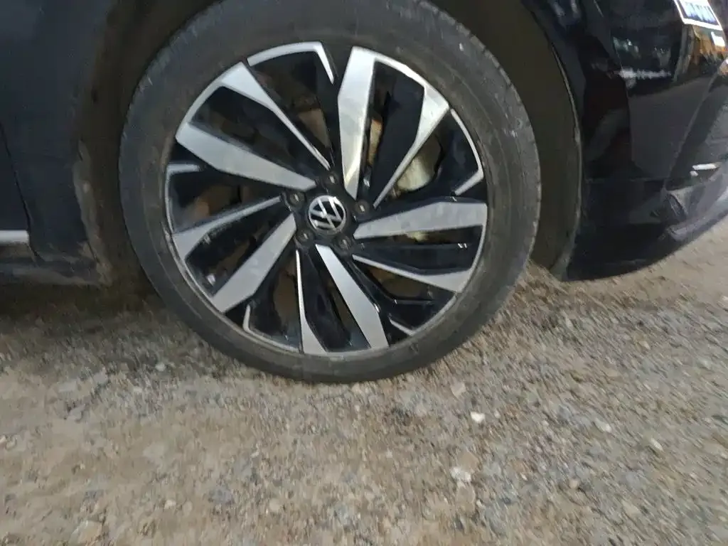 Volkswagen Passat — фото 10