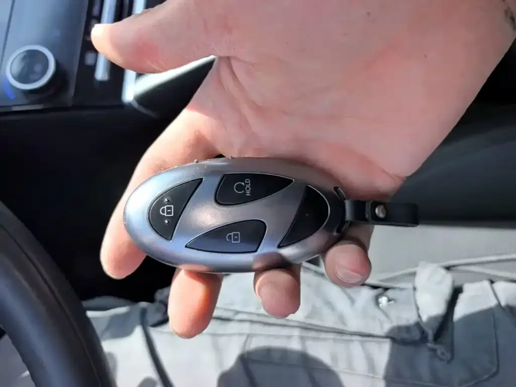 Hyundai Santa Fe — фото 4