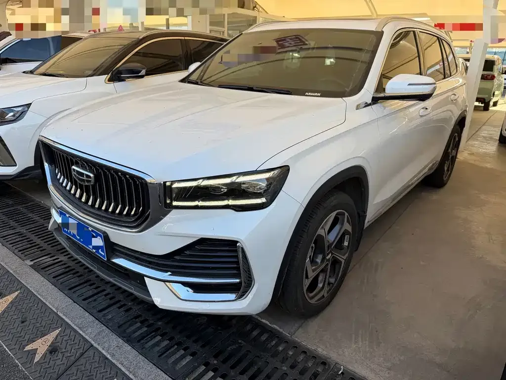 Geely Xingyue L — фото 1