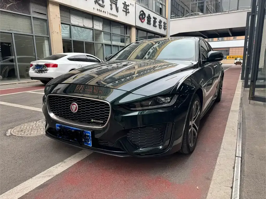 Jaguar XEL — фото 1