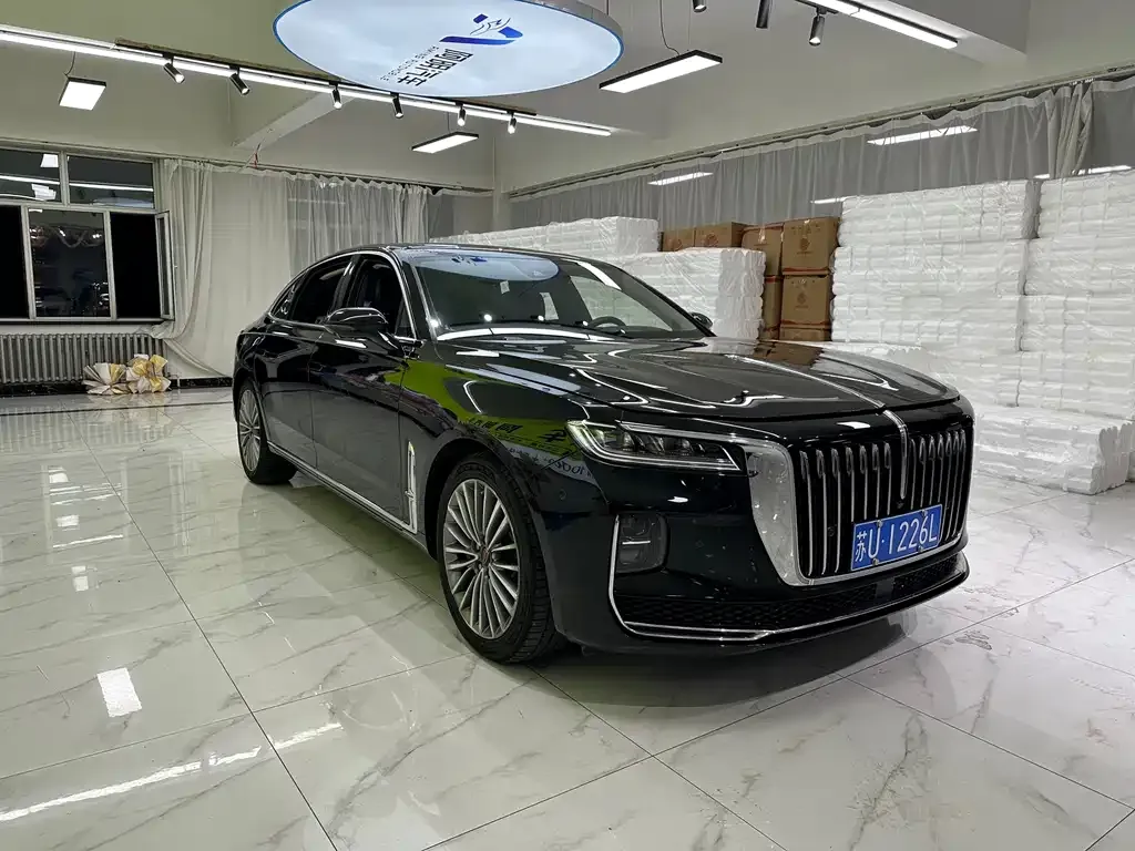 Hongqi H9 — фото 3