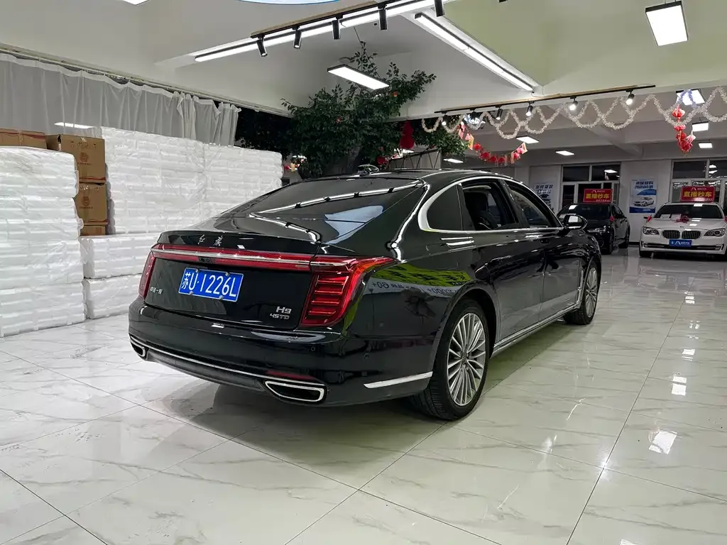 Hongqi H9 — фото 6