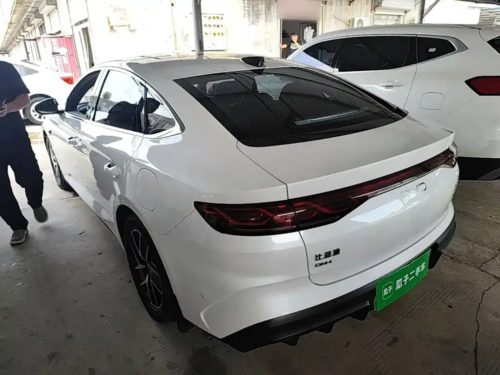 BYD Qin L — фото 2