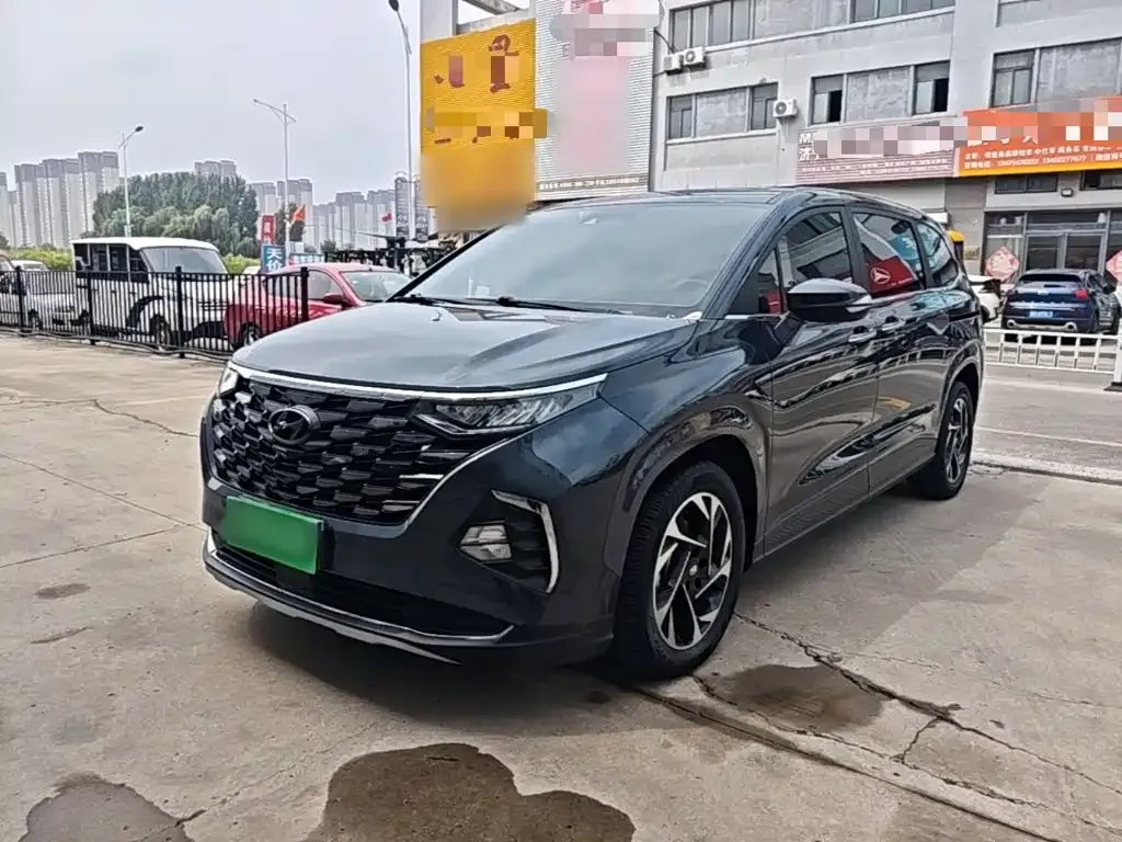Hyundai Custo — фото 1