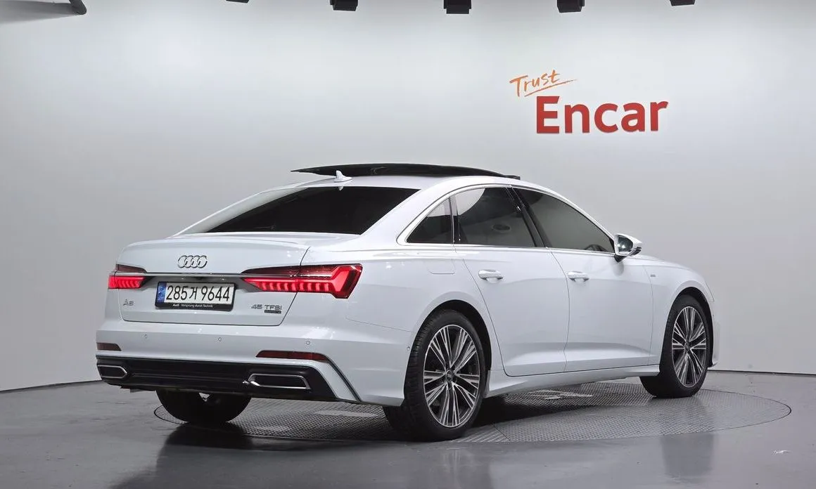 Audi A6 — фото 2