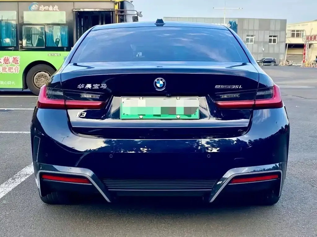 BMW i3 — фото 9