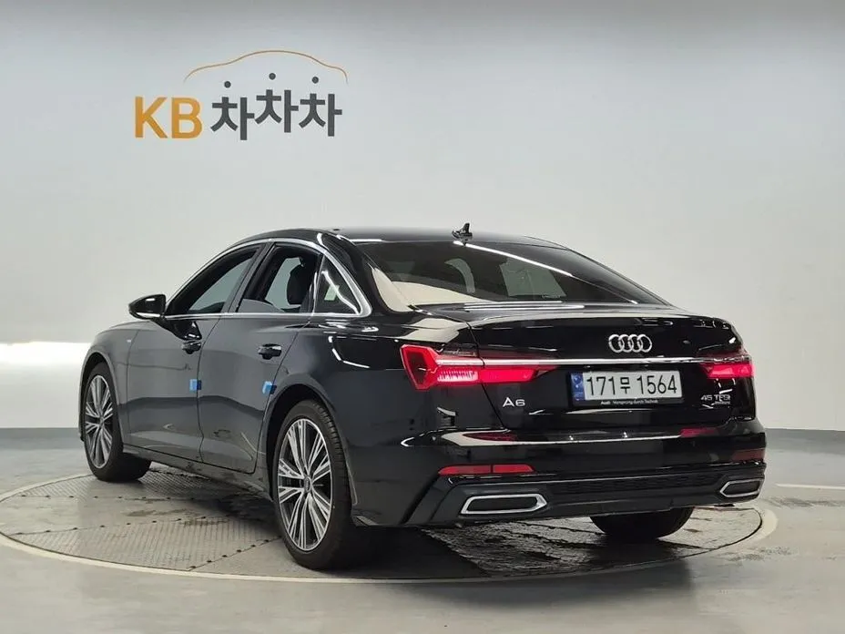 Audi A6 — фото 4