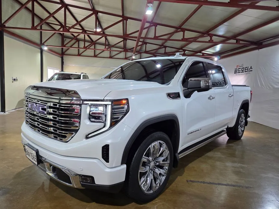 GMC Sierra — фото 4