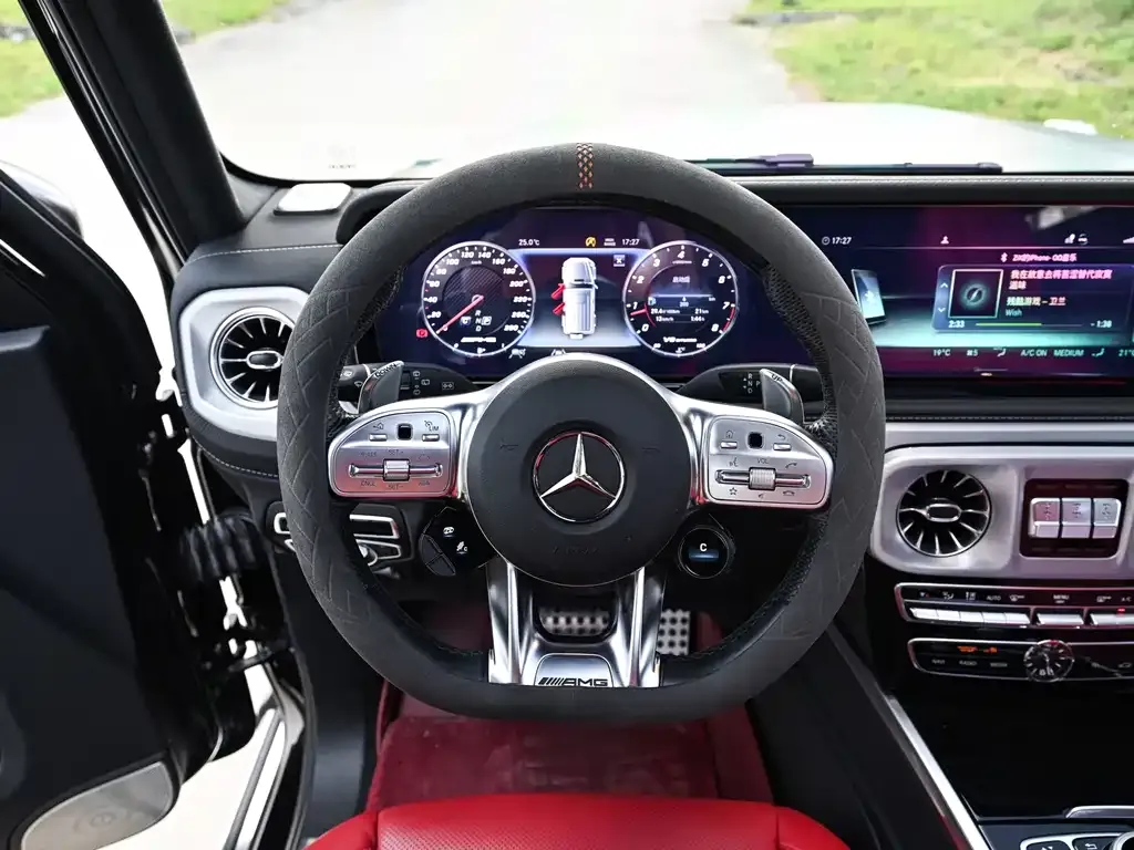 Mercedes-Benz G-Class AMG — фото 10