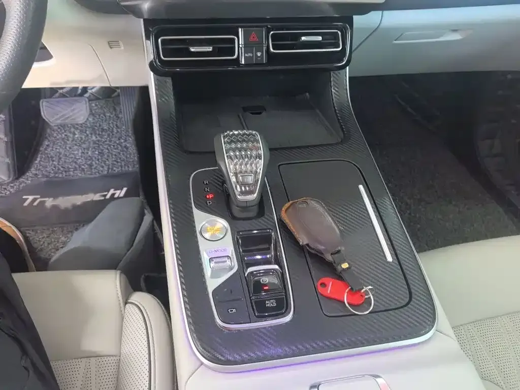 GAC Motor Trumpchi GS8 — фото 10