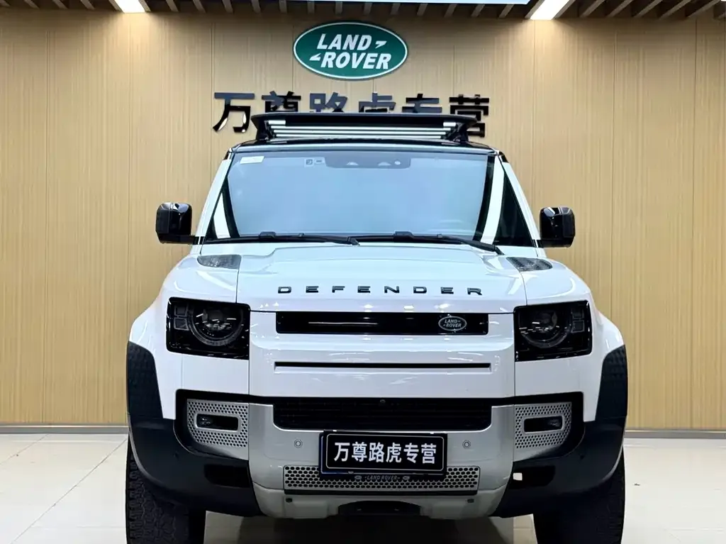 Land Rover Defender — фото 6