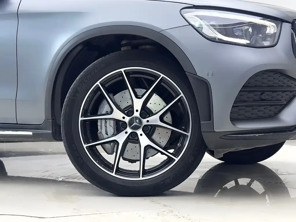 Mercedes-Benz GLC AMG — фото 6