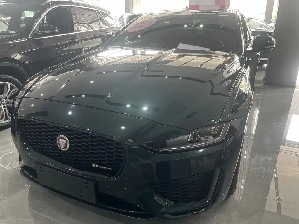 Jaguar XEL — фото 1