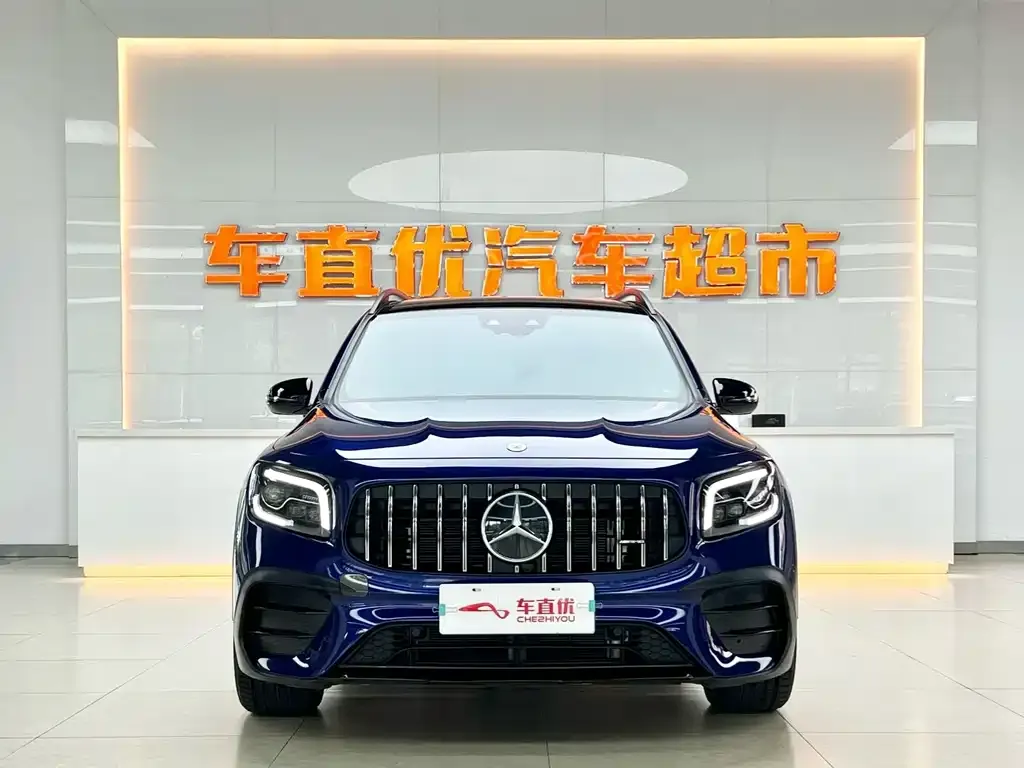 Mercedes-Benz GLB AMG — фото 3
