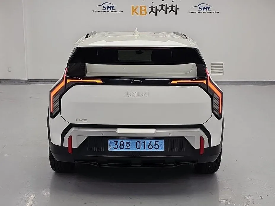Kia EV3 — фото 6